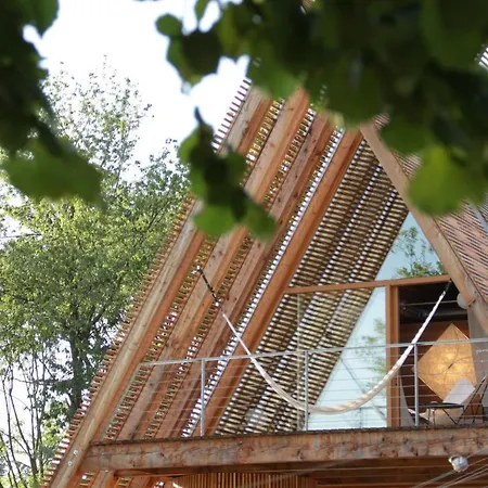 Lilelo - Little Leisure *